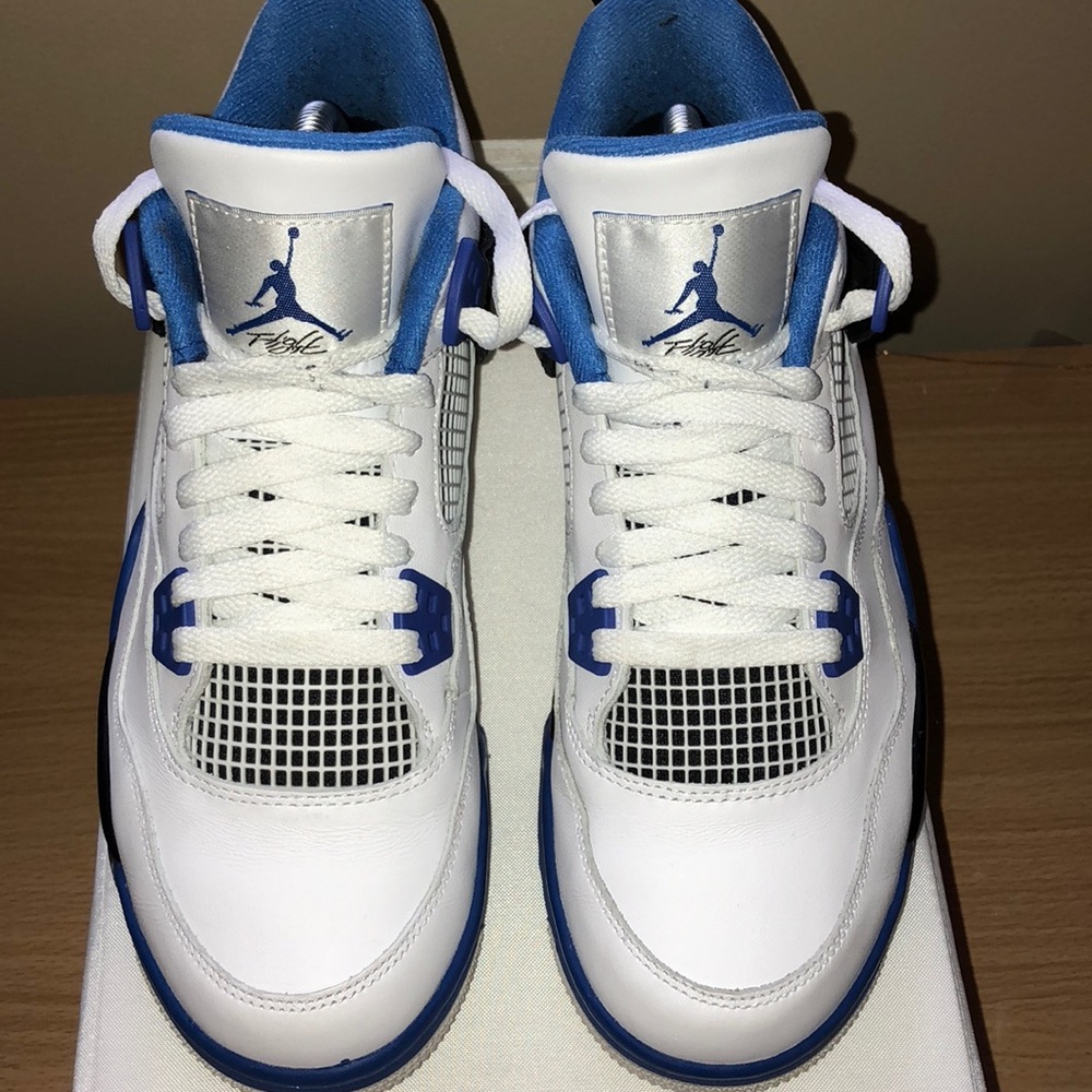Jordan 4 Motorsport